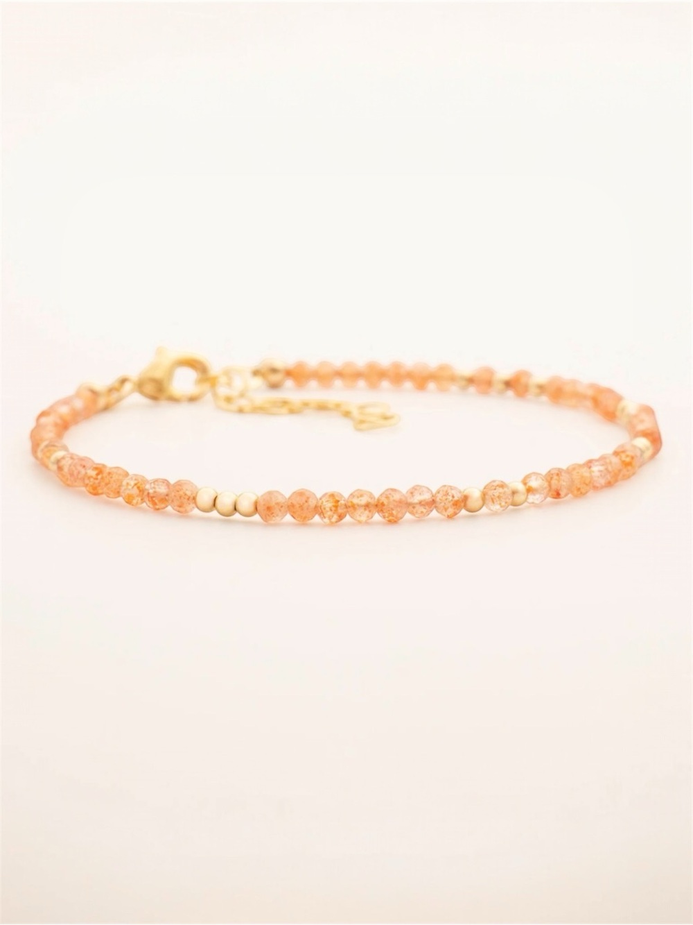 18k Gold Plated Sunstone Beaded Bracelet with Gold Accents. New.